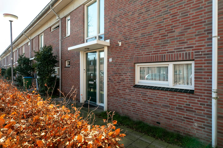 Bekijk foto 9 van Van Oldenbarneveltstraat 2