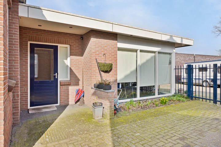 Foto 25 van Gronausestraat 133