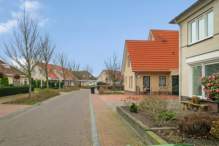 Bekijk foto 4 van Hendricus Krijthestraat 8