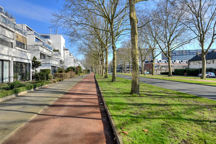 Bekijk foto 34 van Zwijnsbergenstraat 161