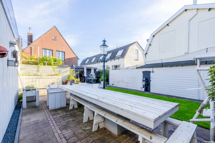 Bekijk foto 36 van Bronckhorststraat 77