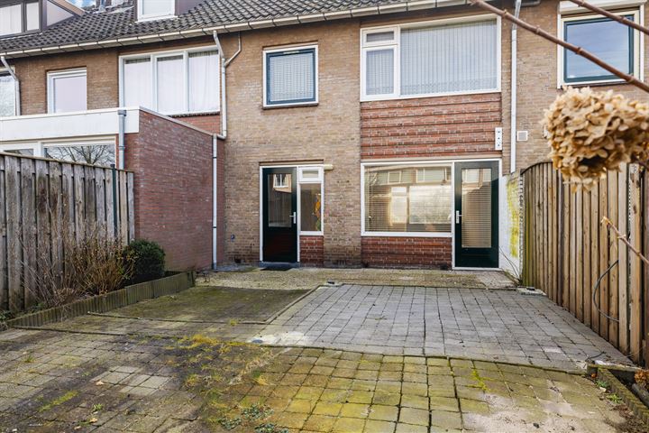 View photo 36 of Dr. P. van Hoekstraat 3