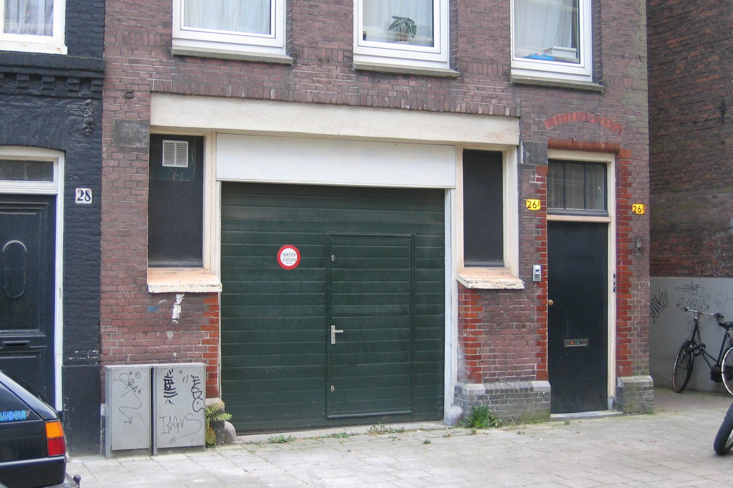 View photo 1 of Fokke Simonszstraat 26 H