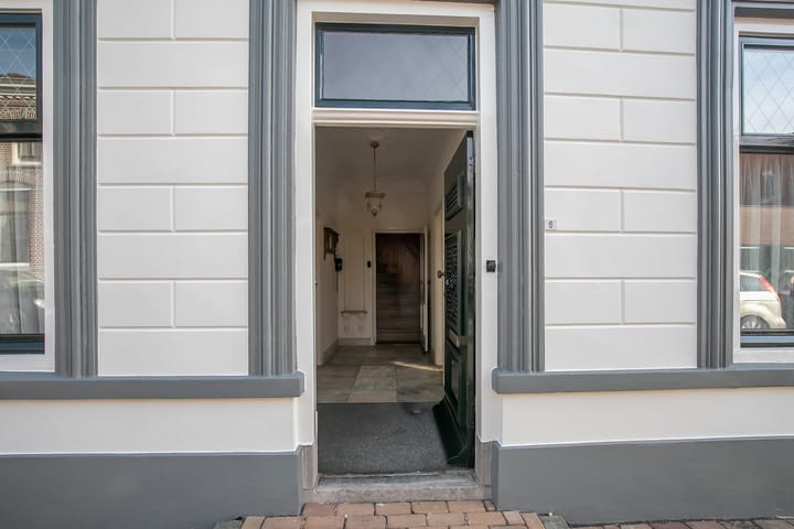 Photo 6 of Tolstraat 8