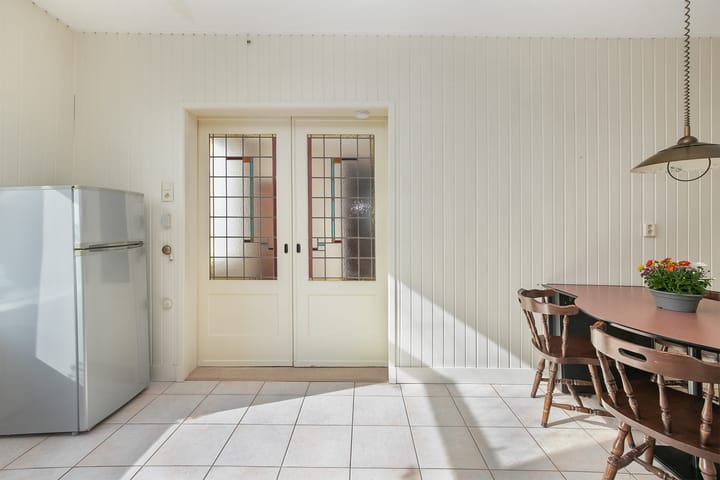 Photo 18 of Tolstraat 8