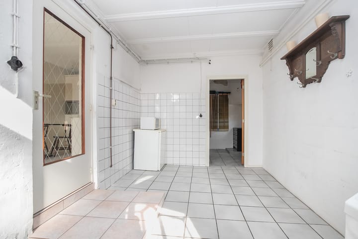 Photo 24 of Tolstraat 8