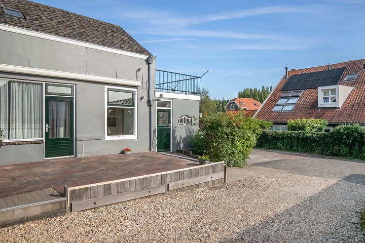 Photo 46 of Tolstraat 8