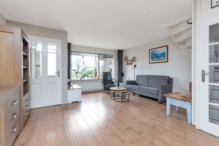 Bekijk foto 4 van Frits Bongenaarstraat 15