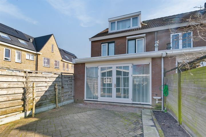 Bekijk foto 40 van De Kersenboomstraat 17