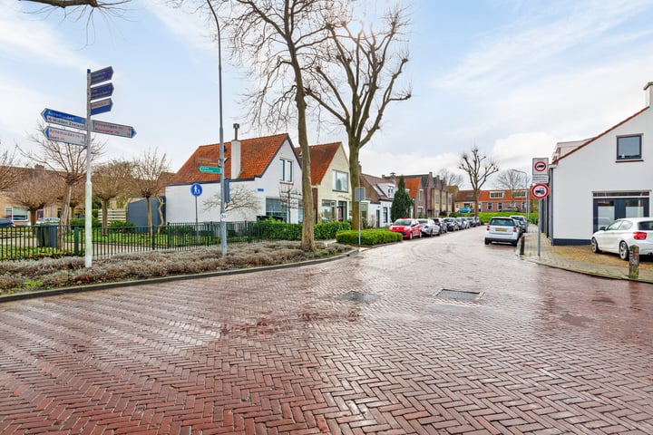 Bekijk foto 3 van Korteweg 1