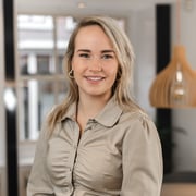 Myrthe Scholten Linde - Commercial Employee