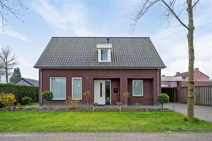 View photo 39 of Lambertweg 6