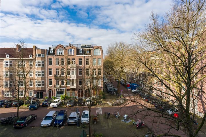 Bekijk foto 17 van Okeghemstraat 19-II