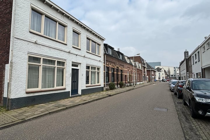 Photo 2 of Molenpoort 12