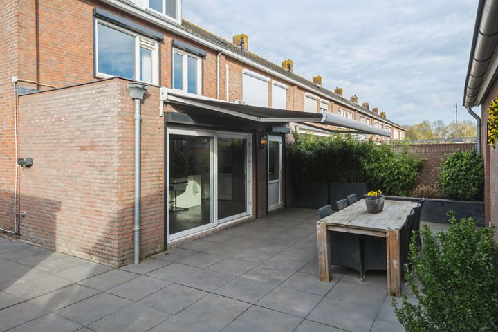 Bekijk foto 30 van Wendelnessestraat 2