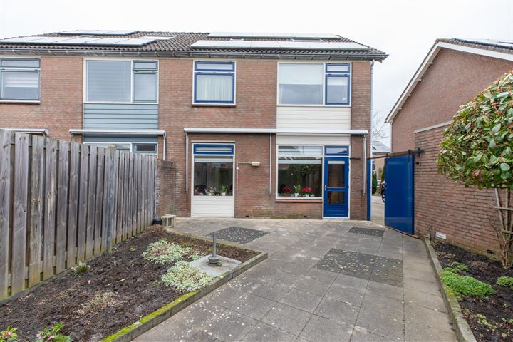 View photo 27 of de Walestraat 19