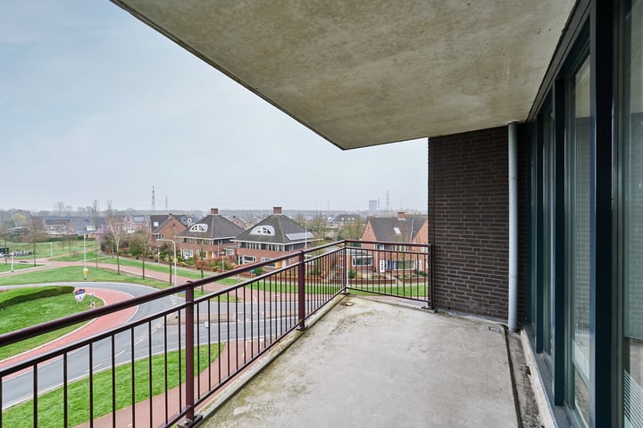 Bekijk foto 16 van Perzikstraat 52