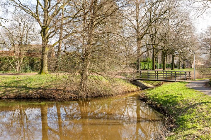 Bekijk foto 31 van Aaltje Noordewierstraat 20