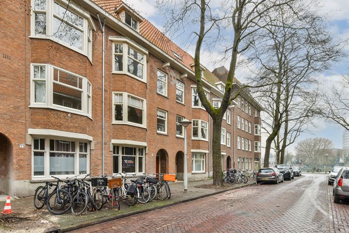 Bekijk foto 45 van Bennebroekstraat 37-2