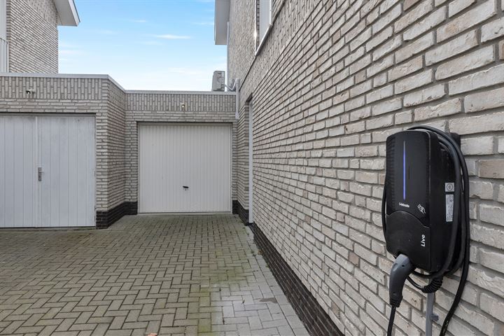 Bekijk foto 7 van Penningkruidstraat 24