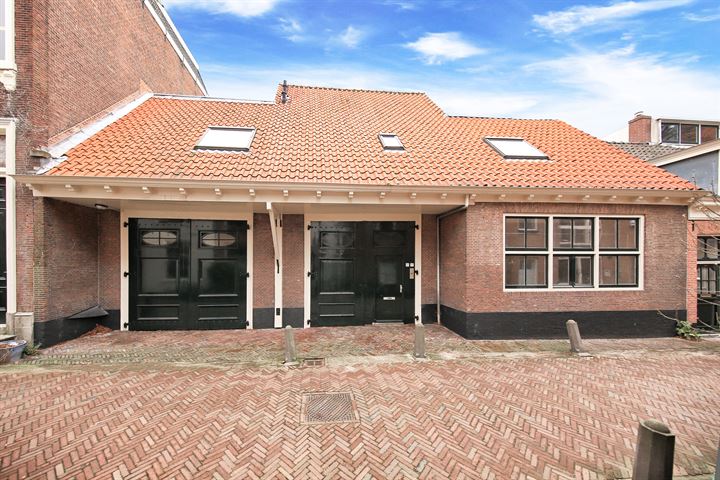 Bekijk foto 1 van Lange Wijngaardstraat 8