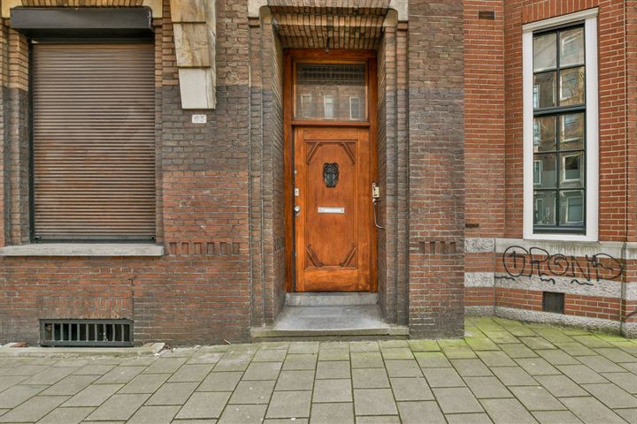 Bekijk foto 59 van De Lairessestraat 63