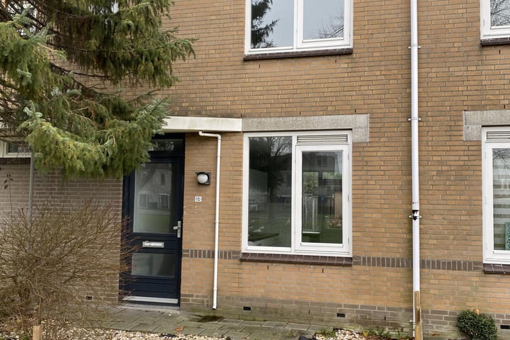 Bekijk foto 2 van Jeltje de Bosch Kemperstraat 15