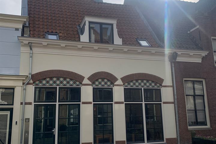 Cattenhagestraat 9, Naarden