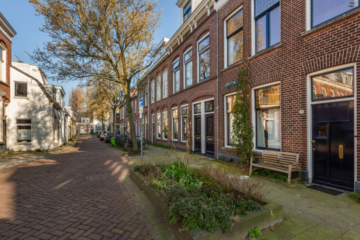 View photo 61 of Singelstraat 25