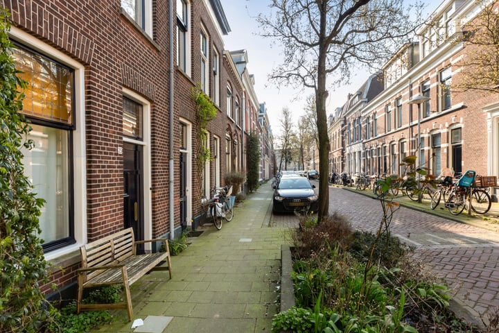 View photo 64 of Singelstraat 25