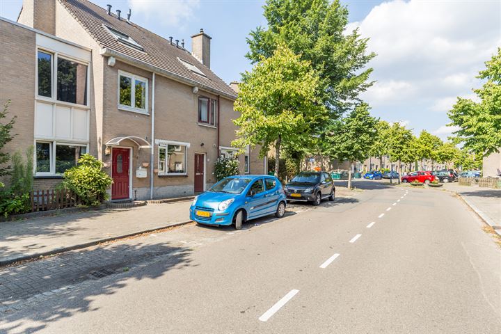 View photo 35 of Dr. J. Presserstraat 16