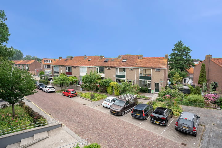 Bekijk foto 46 van Marijkestraat 10