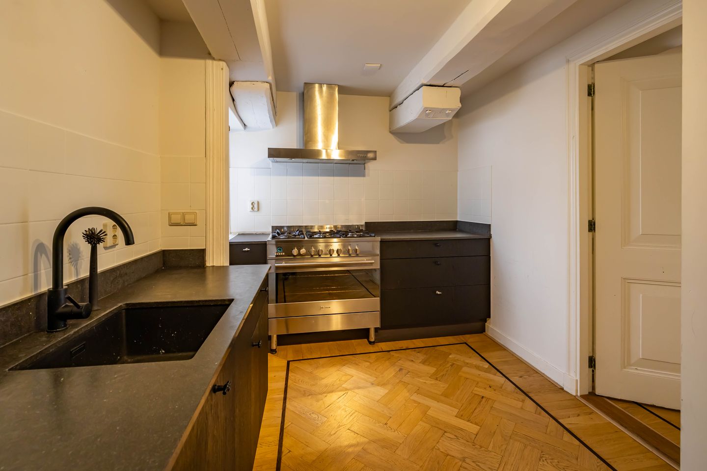 Foto 10 van Akerkhof 17-A