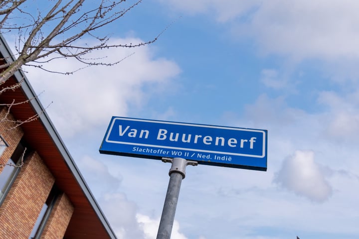 View photo 33 of Van Buurenerf 8