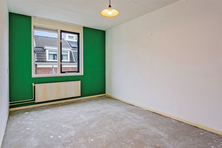 Bekijk foto 20 van Hoogvensestraat 142