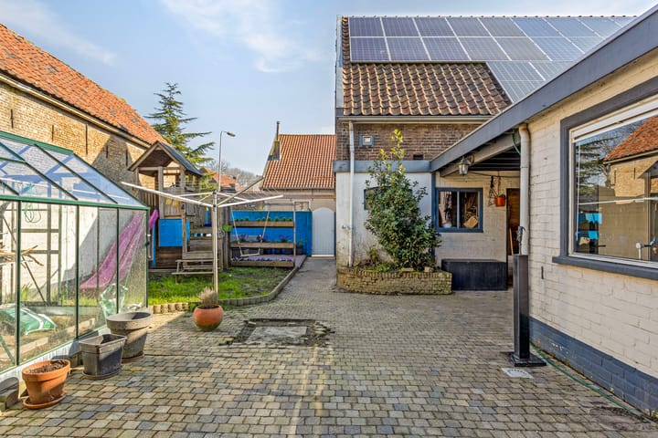 Foto 31 van Voorstraat 11