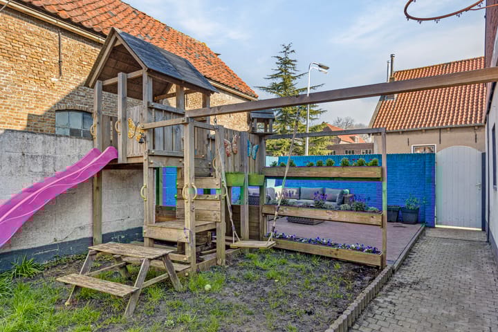 Foto 33 van Voorstraat 11