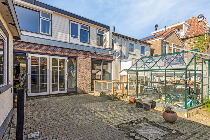 Foto 30 van Voorstraat 11