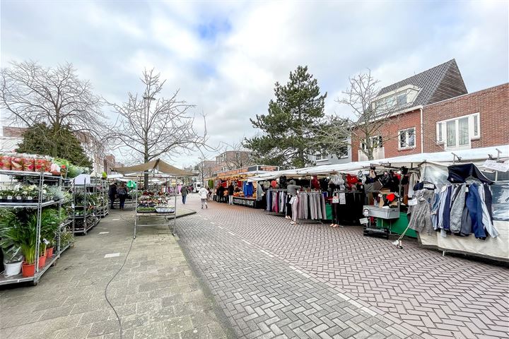 Bekijk foto 52 van Ternatestraat 11