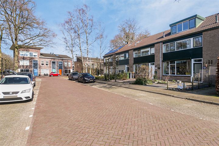 View photo 25 of Putterstraat 7