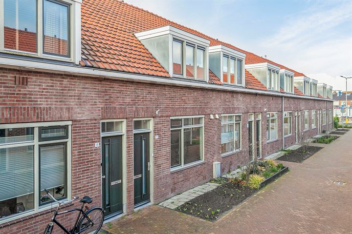 Bekijk foto 33 van Van Deursenstraat 15