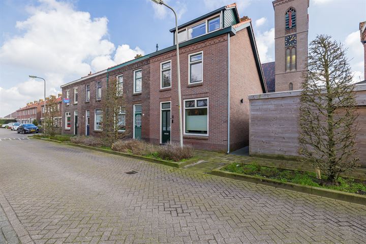 Bekijk foto 50 van St Jacobstraat 2