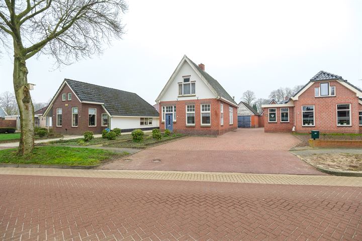 Bekijk foto 3 van Zuidlaarderweg 84