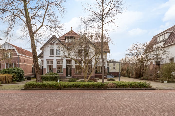 Foto 5 van Graaf Florisweg 54