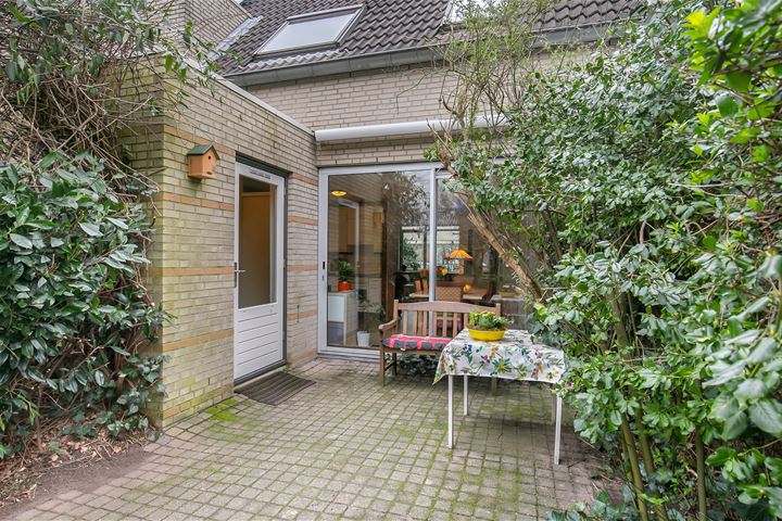 View photo 32 of Oudlaan 11