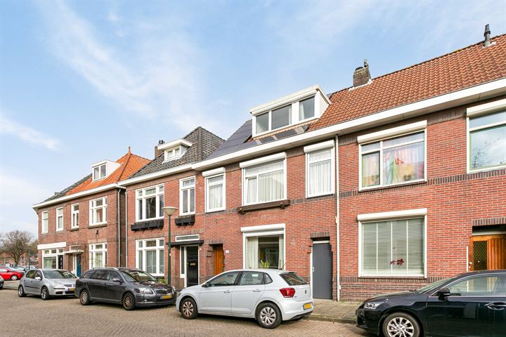 Bekijk foto 36 van Carmelitessenstraat 31