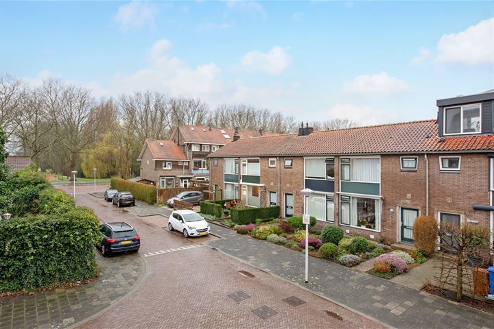 View photo 30 of Prof. Oudemansstraat 8