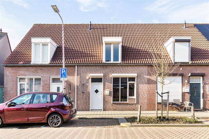 Bekijk foto 1 van Veestraat 17-A