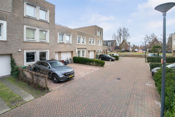 Bekijk foto 36 van Henk Bruintjesstraat 8