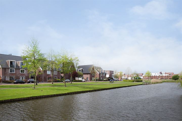 Bekijk foto 40 van Henk Bruintjesstraat 8